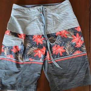 Boys bathing suit with no inner mesh.